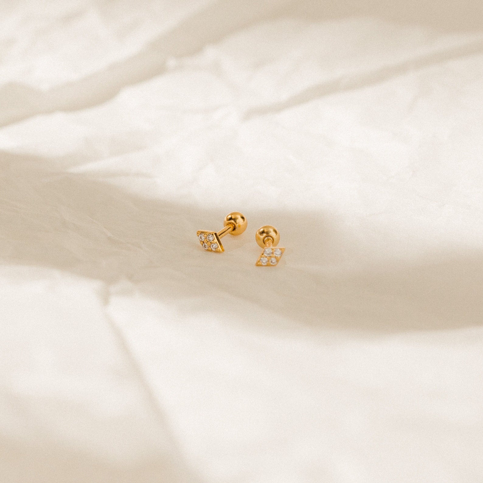 Jocelyn Diamond Studs 18K Gold